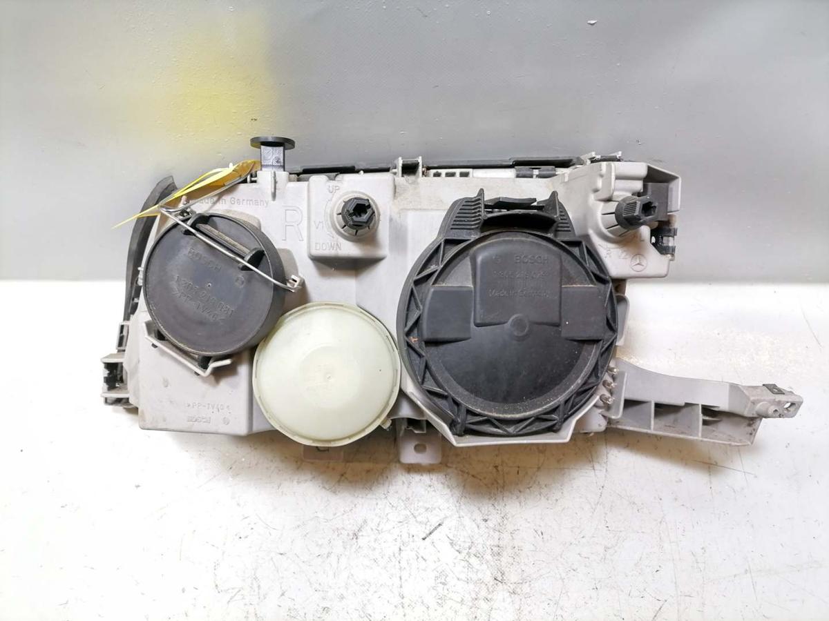 Mercedes C Klasse W202 original Scheinwerfer vorn rechts Halogen Facelift Bj.1998